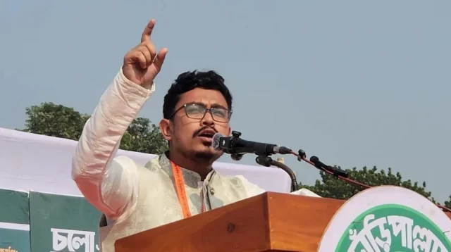 সরকারের গানম্যান প্রদানের প্রস্তাব প্রত্যাখ্যান করলেন ডাকসু ভিপি সাদিক কায়েম