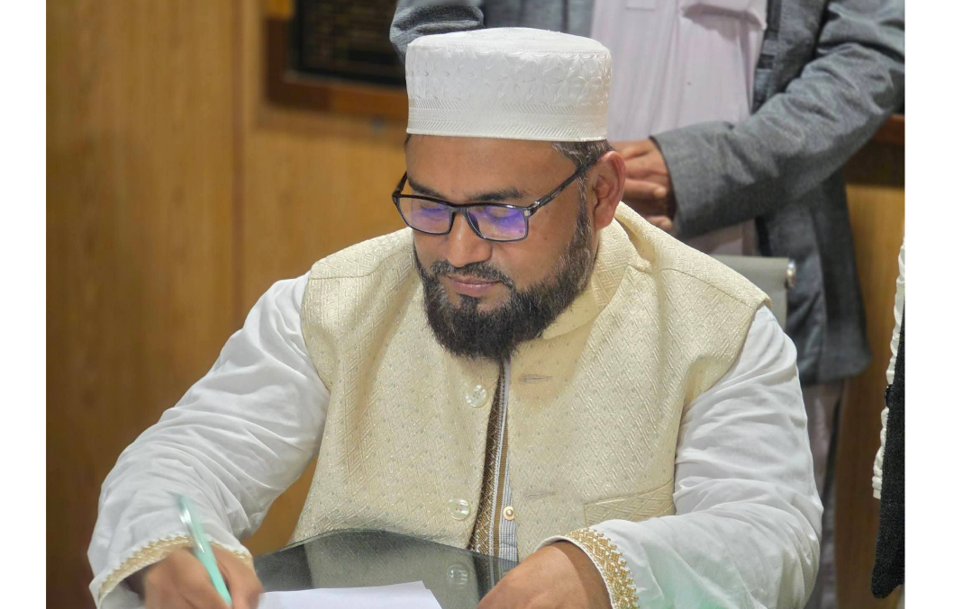 চকরিয়া-পেকুয়া-১ আসনে দাঁড়িপাল্লার প্রার্থী আব্দুল্লাহ আল ফারুক মনোনয়ন দাখিল করেছেন: