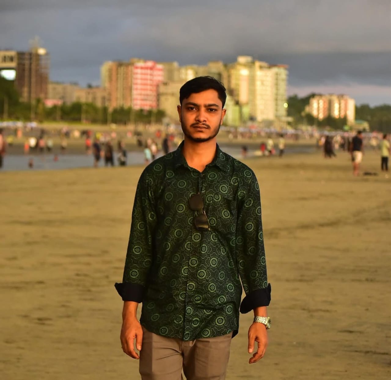 শাহীন ডাকাতের পর উঠে এলো আরেক নাম — গর্জনিয়া সীমান্তের গরু চোরাচালানের মূলহোতা রাজিব