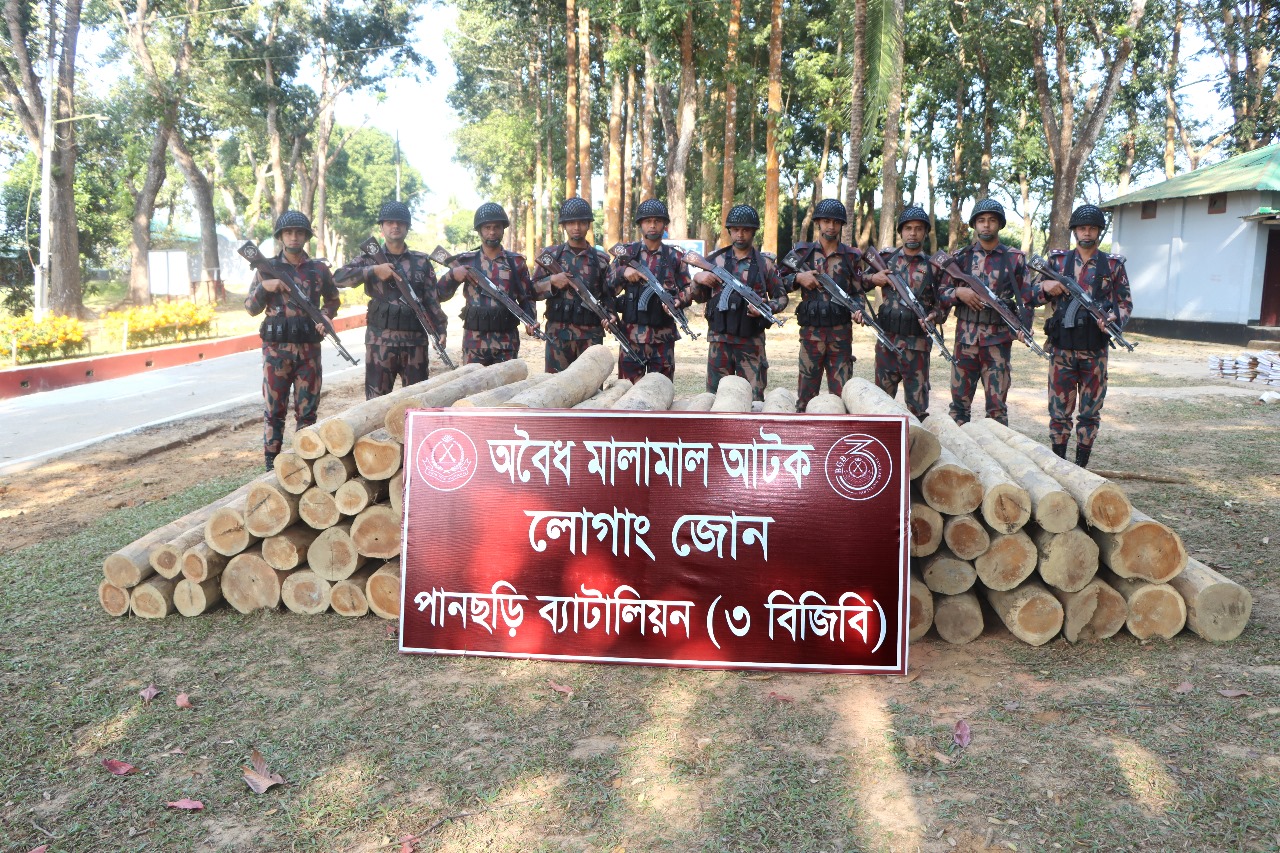 লোগাং ৩ বিজিবির অভিযানে অবৈধ কাঠ জব্দ