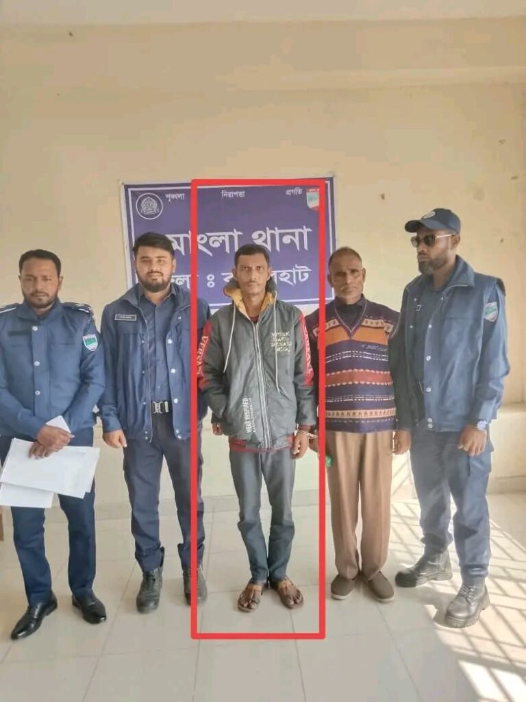 মোংলায় যৌথ অভিযানে মাদক ব্যবসায়ী সহ গ্রেফতার ২