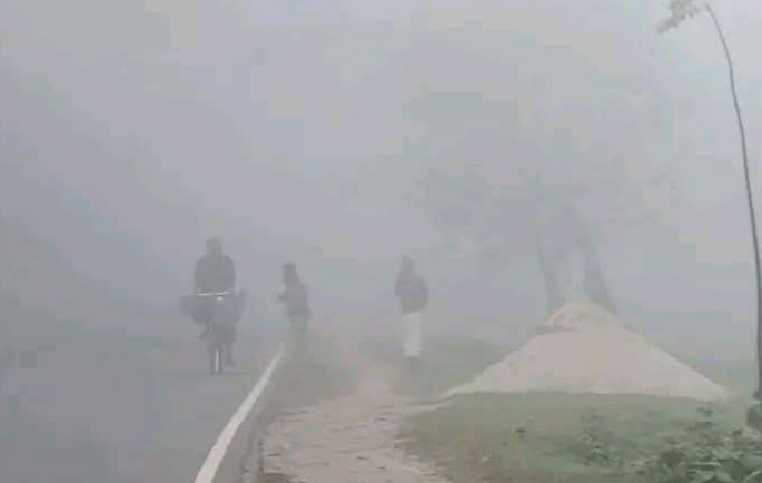 আজ দেশের সর্বনিম্ন তাপমাত্রা রেকর্ড করা হয়েছে গোপালগঞ্জে, যা ছিল ৭ ডিগ্রি সেলসিয়াস।