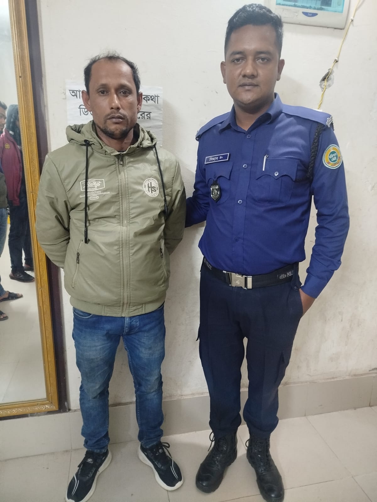 পটুয়াখালীর বাউফলে হত্যা মামলার আসামি উজ্জ্বল গ্রেফতার