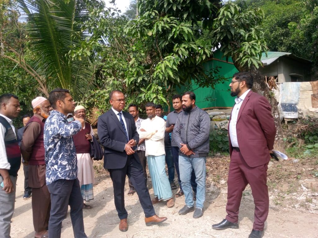 স্থানীয় সরকার উপ-পরিচালক ও লামা উপজেলা নির্বাহী অফিসার কর্তৃক পৌরসভা’র ৫নং ওয়ার্ডে রাস্তার উন্নয়নের কাজ পরিদর্শন”