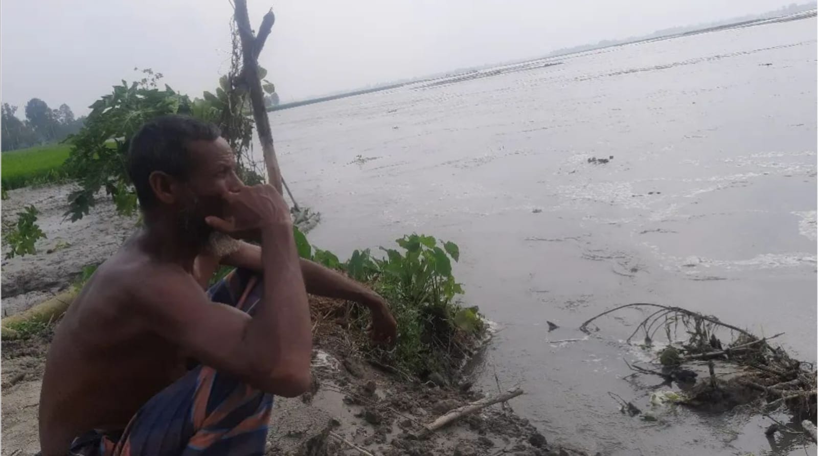 নির্বাচন এলেও নদীর পাশে কেউ নেই—ত্রয়োদশ ভোটের তিস্তা হতাশা।