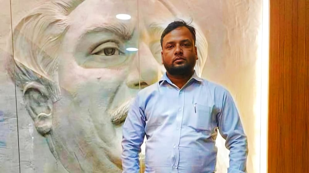 কুড়িগ্রামে আত্মগোপনে ঢাকা যাওয়ার পথে যুবলীগ নেতা গ্রেফতার