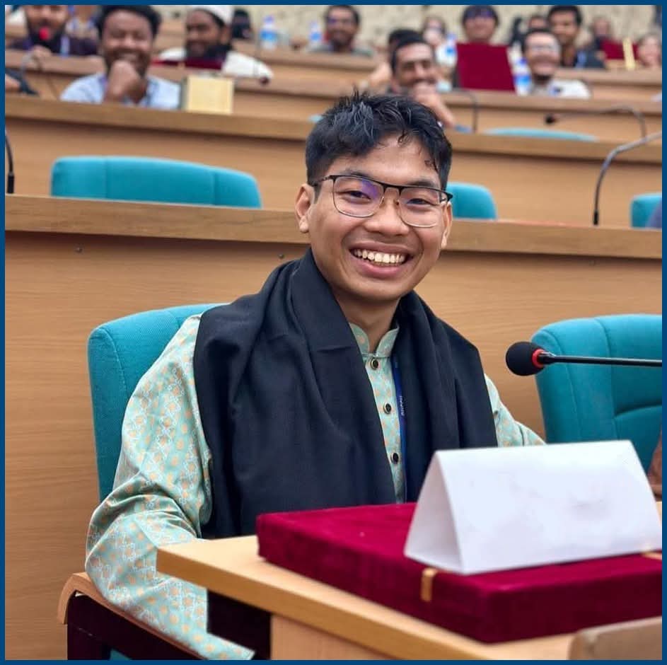 ডাকসু থেকে পদত্যাগের ঘোষণা দিলেন সর্বমিত্র চাকমা: