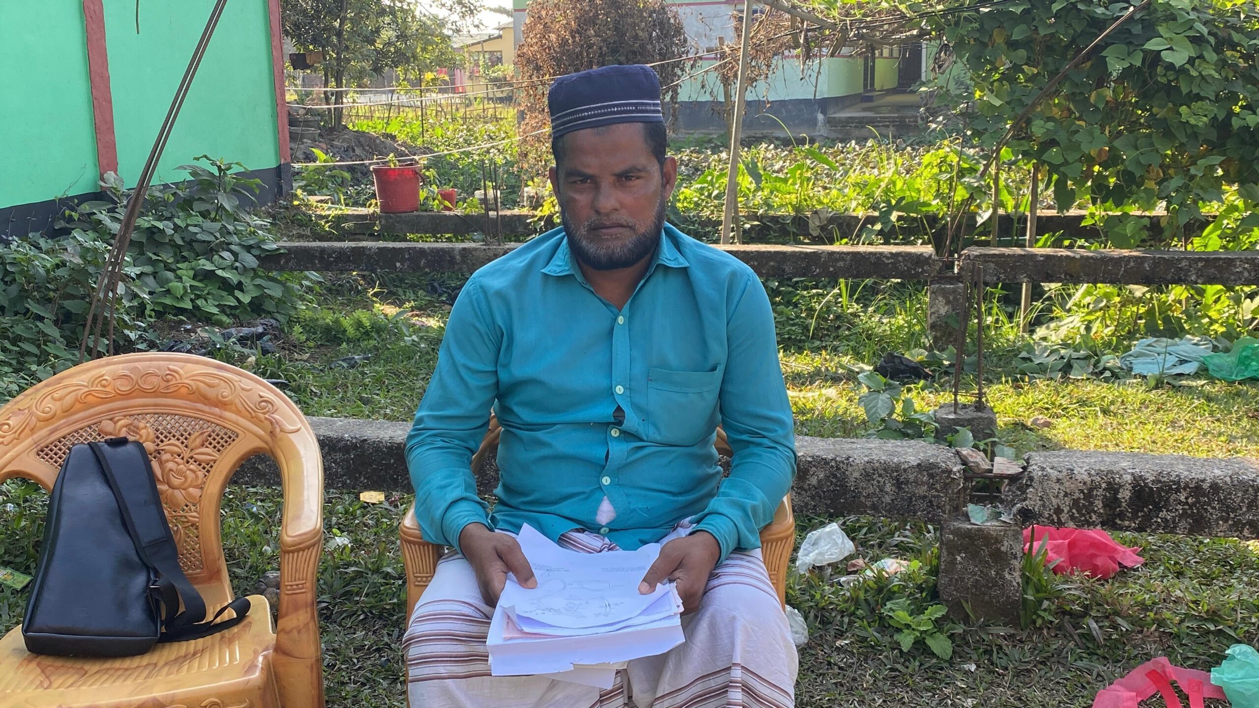 সুনামগঞ্জে মানবিক সাহায্যের আবেদন স্বাভাবিক জীবনে ফিরতে চায় দিনমজুর আনোয়ার হোসেন
