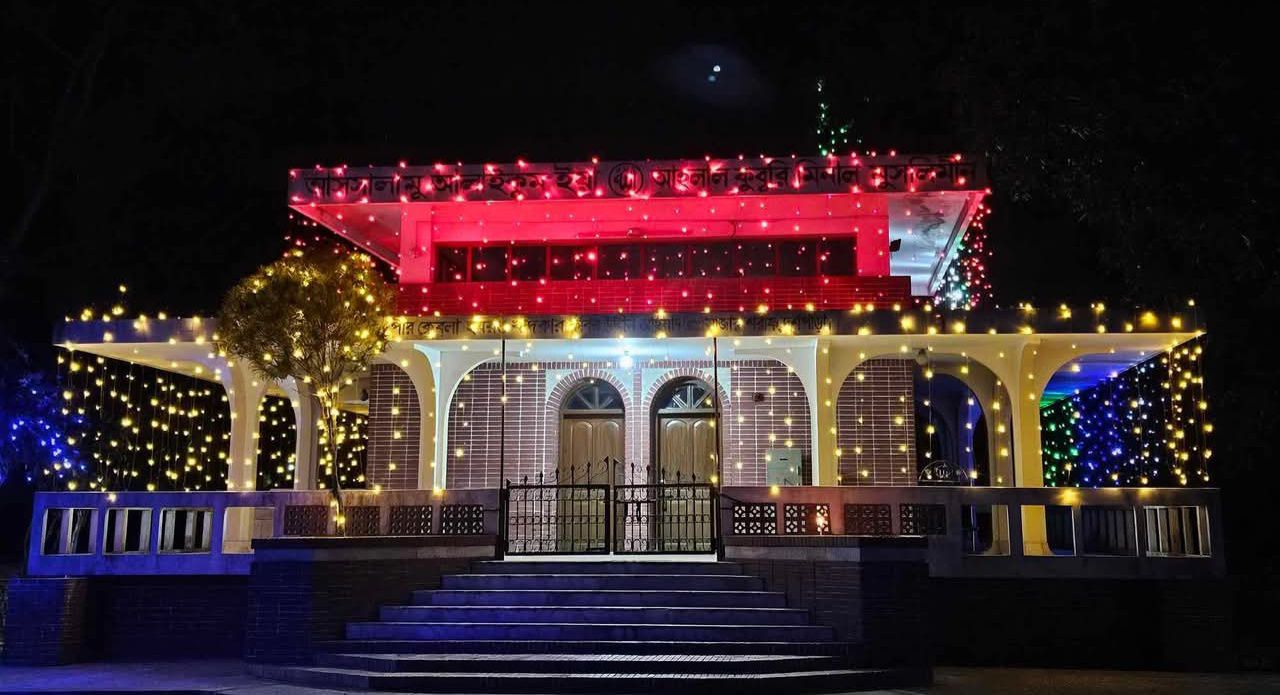 দাউদকান্দি দশপাড়ায় পীর কেবলা খন্দকার কবির উদ্দীন আহমাদ (রহ:)–এর ৬৪তম মৃত্যুবার্ষিকী পালিত