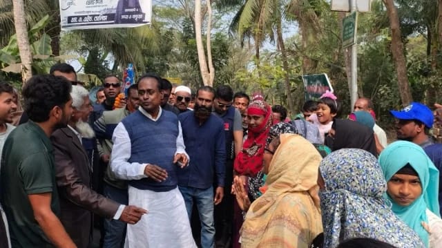 বাগেরহাটে নির্বাচনি স্বস্তিতে জামায়াত,বিদ্রোহী প্রার্থীর চাপে বিএনপি
