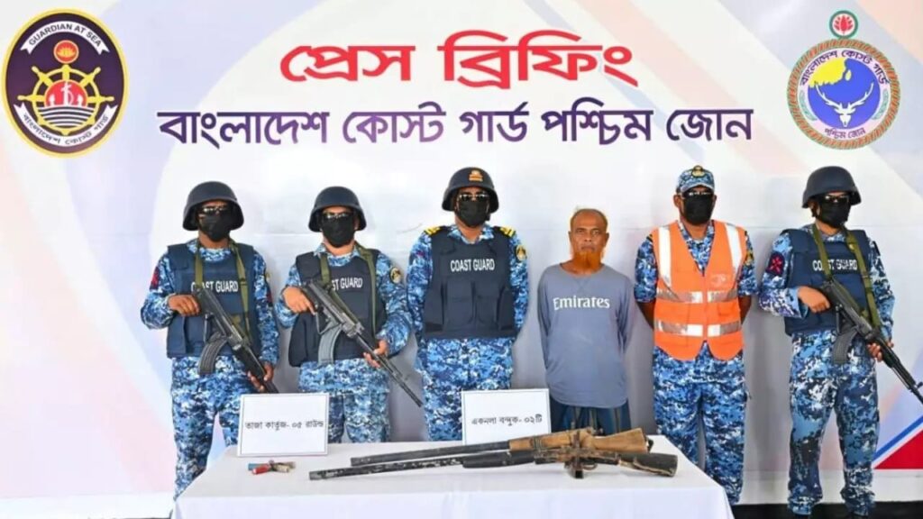 ‎সুন্দরবনে অস্ত্রসহ দস্যু সর্দার মেজো জাহাঙ্গীর গ্রেপ্তার