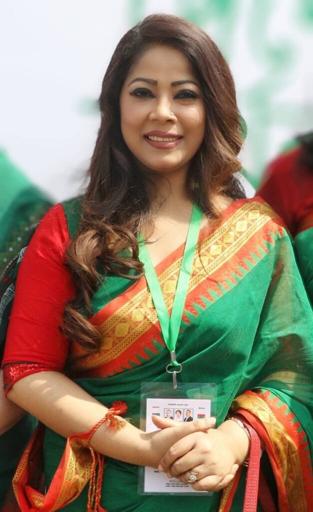 লক্ষ্মীপুরে বীথিকা বিনতে হোসাইনকে মন্ত্রিসভায় দেখতে চায় তৃণমূল