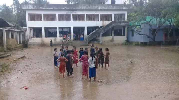 সুনামগঞ্জের সেরা বিদ্যালয়ের তালিকায় নেই তাহিরপুর, বাড়ছে উদ্বেগ ও প্রশ্ন