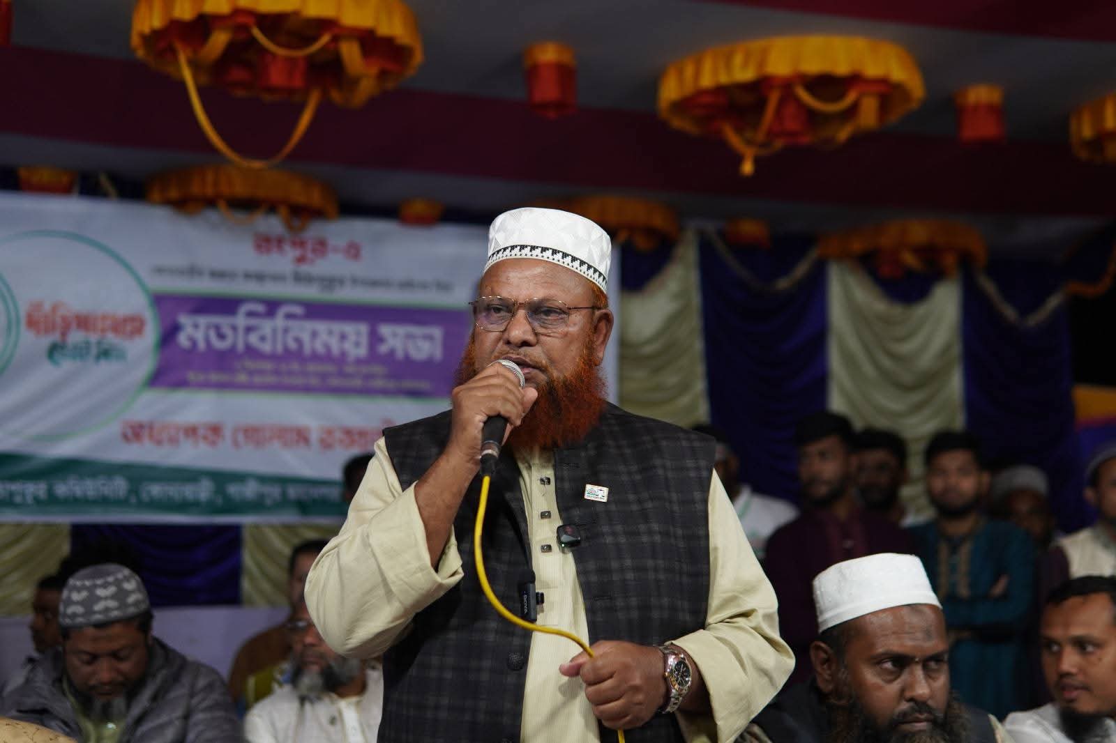 আইন-শৃঙ্খলার অবনতি ও অপরাধ প্রবণতায় উদ্বেগ: প্রকৃত দায়ীদের জবাবদিহিতার আহ্বান জামায়াত নেতা মো. এনামুল হকের
