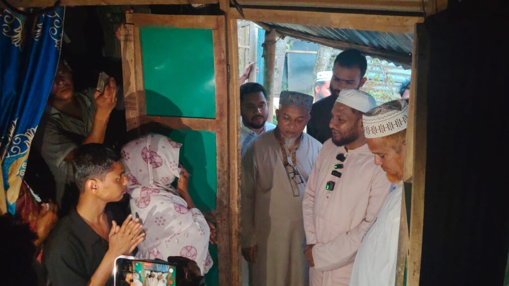 কসবায় বিএসএফের গুলিতে নিহতদের পরিবারে জামায়াত নেতৃবৃন্দের সমবেদনা