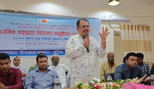 নিজ এলাকার ২১৬ জনকে বিনামূল্যে প্রবাসে পাঠাচ্ছেন এমপি কিরন..!