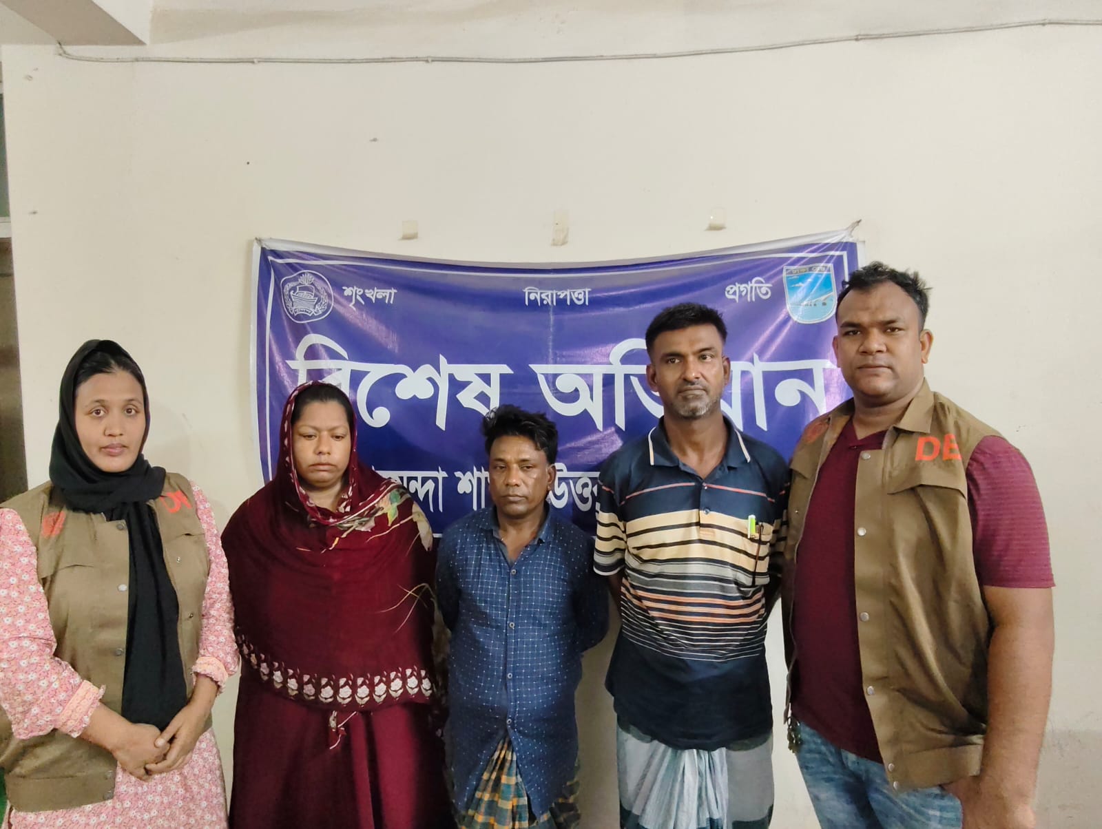 আশুলিয়ায় হানি ট্র্যাপ ও অপহরণকারী চক্রের ৩ সদস্য গ্রেপ্তার, ভিকটিম উদ্ধার