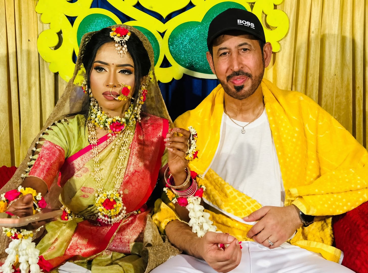 ভালোবাসার টানে দুবাইয়ের যুবক শরীয়তপুরে, বিয়ের পিঁড়িতে বসছেন সলেমান-সুবর্ণা