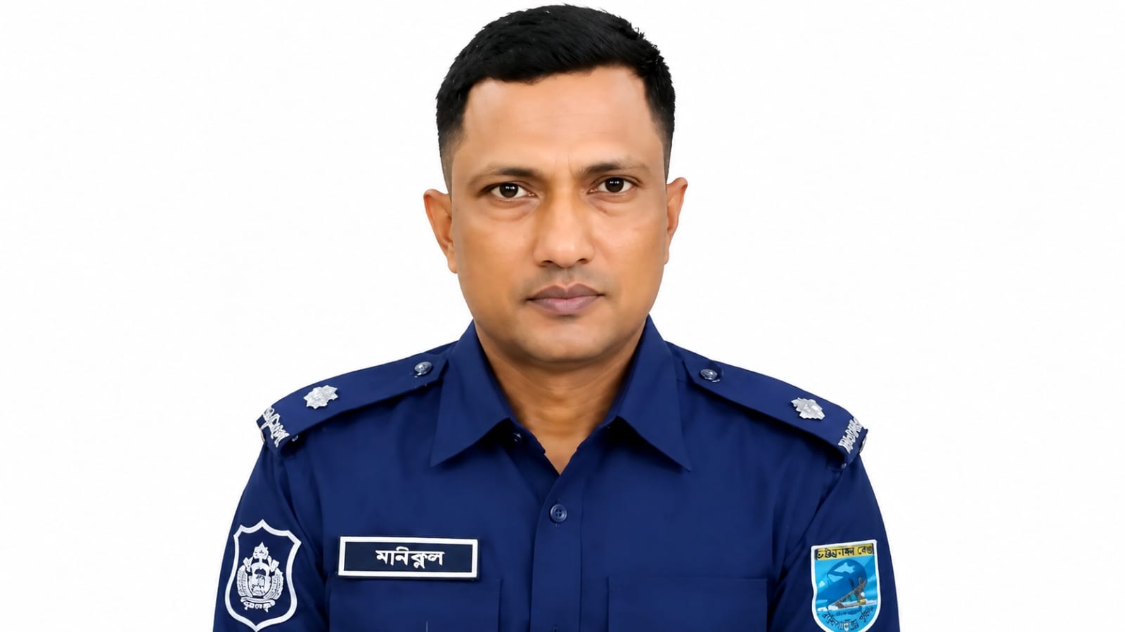সাভার মডেল থানায় নতুন নেতৃত্ব, দায়িত্ব নিলেন ঢাকা জেলার শ্রেষ্ঠ ওসি মোঃ সাইফুল আলম
