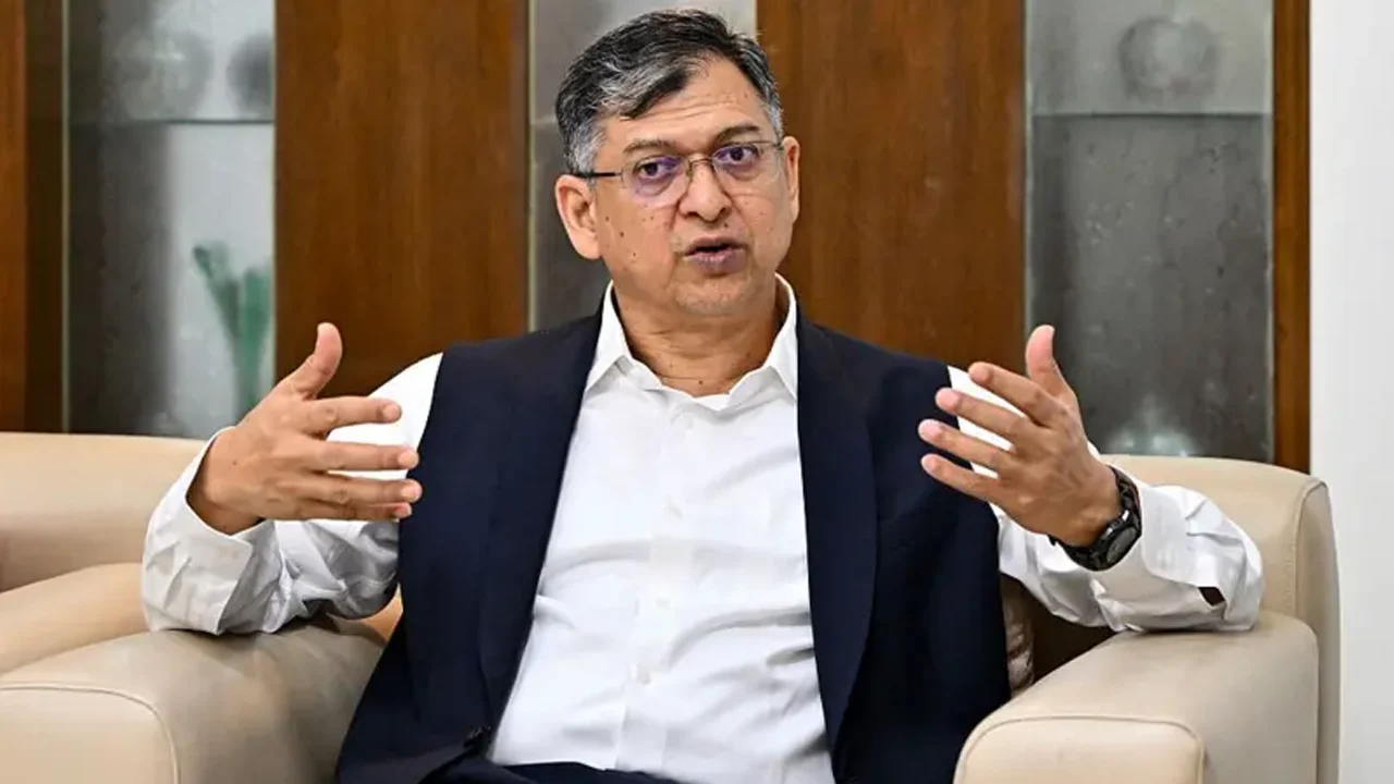 শেখ হাসিনাকে দিল্লিতে সংবাদ সম্মেলনের সুযোগ দেওয়ায় ভারতের ভূমিকা নিয়ে বিএনপির প্রশ্ন