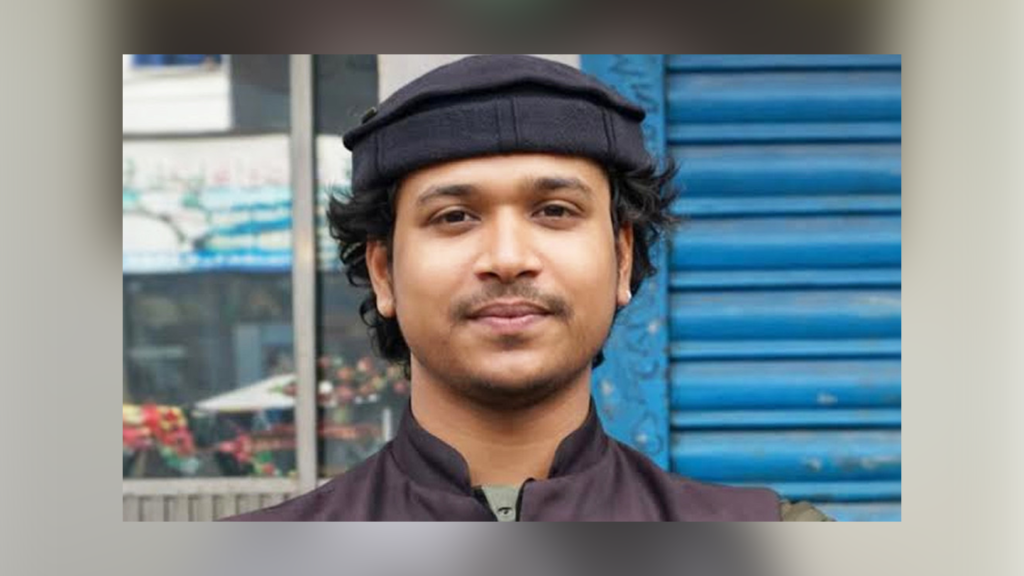 গাইবান্ধায় গভীর রাতে তরুণীর বাড়িতে ছাত্র আন্দোলন নেতা, পরে স্থানীয়দের মধ্যস্থতায় বিয়ে; আটকের অভিযোগ অস্বীকার