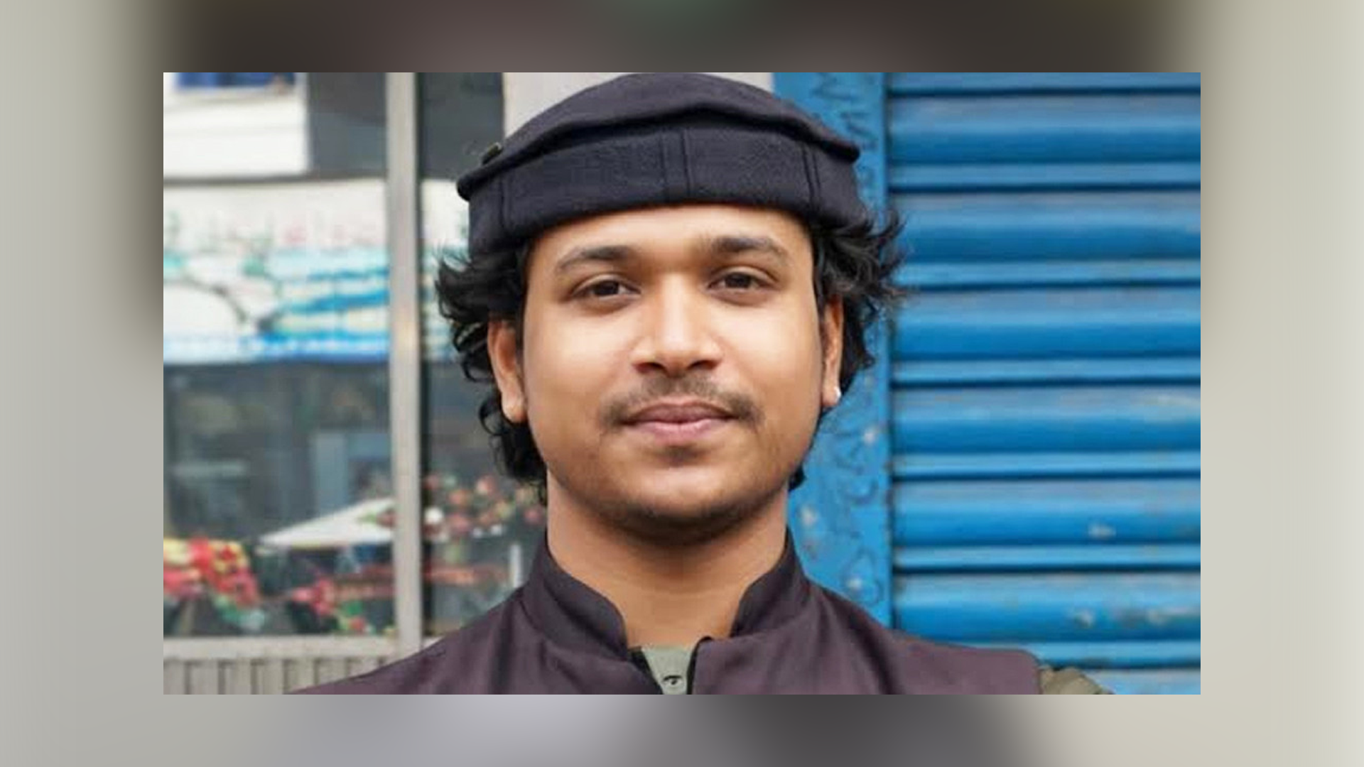 গাইবান্ধায় গভীর রাতে তরুণীর বাড়িতে ছাত্র আন্দোলন নেতা, পরে স্থানীয়দের মধ্যস্থতায় বিয়ে; আটকের অভিযোগ অস্বীকার