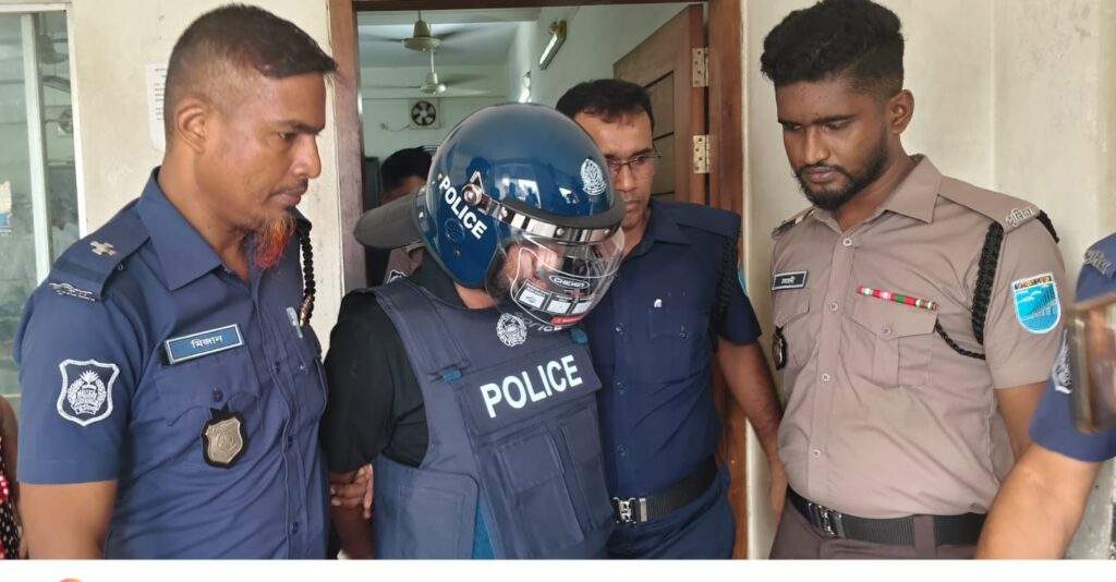 সাভারে এসআই আলতাফ হ/ত্যা, প্রধান আসামি জহুরুল ৫ দিনের রিমান্ডে