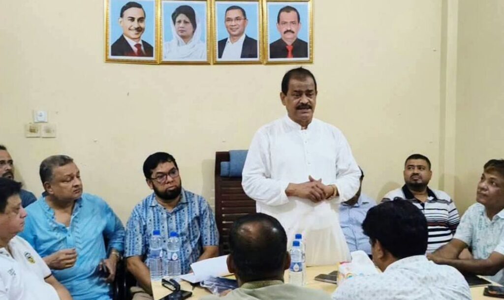 লক্ষ্মীপুর রায়পুরে স্থানীয় সরকার নির্বাচনে দলীয় মনোনয়ন না পেলে প্রার্থী হওয়ার চেষ্টা করবেন না : আবুল খায়ের ভূঁইয়া, সংসদ সদস্য লক্ষীপুর ২