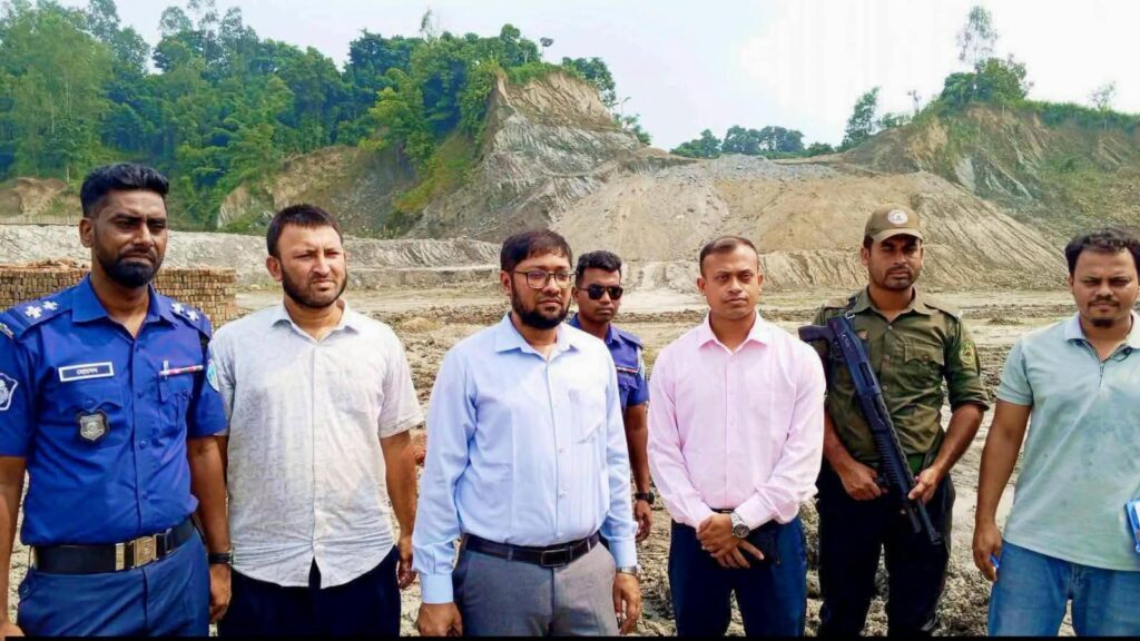 লামায় প্রশাসনের অভিযান: ১৩টি অবৈধ ইটভাটায় ২৯ লক্ষ টাকা জরিমানা…